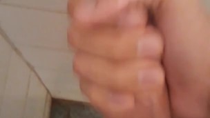 Masturbação gozando muito