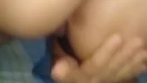 mi novia esta caliente y quiere sexo y me muestra su culo y hermosa vagina