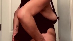 Teasing me w her Ass
