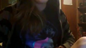 Shamefully and horny cam slut cums again