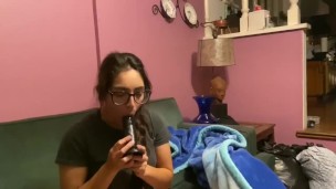 Amateur Teen fucks herself after work 