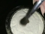 Running the finger on glitter 4/16