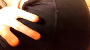 RUBBING MY WET PUSSY AND FARTING IN YOUR FACE
