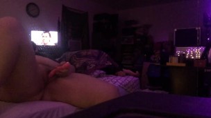 Bbw sneakily masturbates