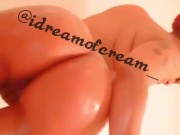 Cream spreading her ass and twerking in the shower