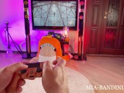 Had to stop playing Nier Automata because of these hot yoga pants 2/16