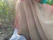 Desi village bhabhi pissing public porn outdoor 9/16