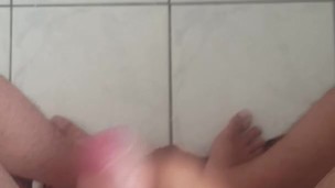 Quick cumshot. BIG cumshot.