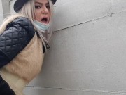 Driver taxi fuck this girl in a public station after shopping 15/16