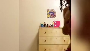 Showing my ass off( no cumshot)