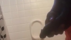 Who want to get pissed on inbox me