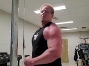 Burnt  - Screenshot 4 of 16 - Muscles