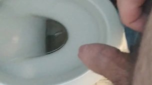 Pissing for @plumber664