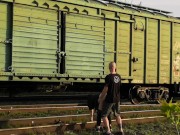 Обожаем вылизывать задницы прямо на улице - Screenshot 14 of 16 - Train