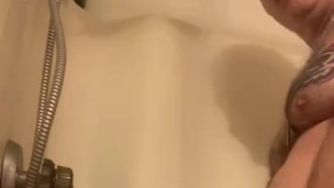 Step sister in brothers bathroom jerking off 