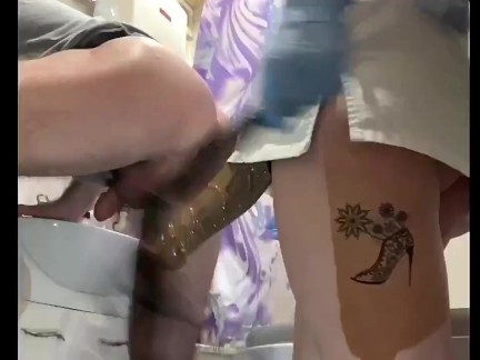 Femdom hard strapon Pegging ( Разъярённая медсестра его анал)