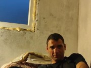 I'm sitting at home and listening to fm. 14/16