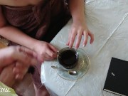 Утренний кофе сo спермой моего сводного брата! Семейная терапия! 10/16