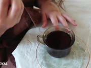 Утренний кофе сo спермой моего сводного брата! Семейная терапия! 14/16