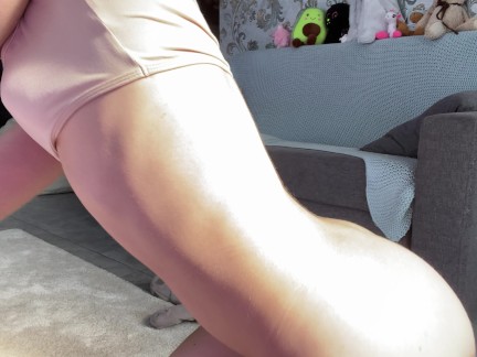 Petite Asian girl fucking her tight pussy