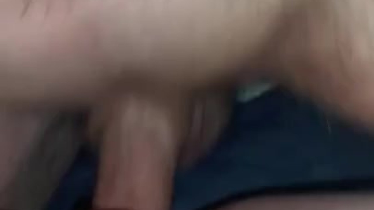 teen getting pounded by big cock - 無料セックスビデオ - RedTube