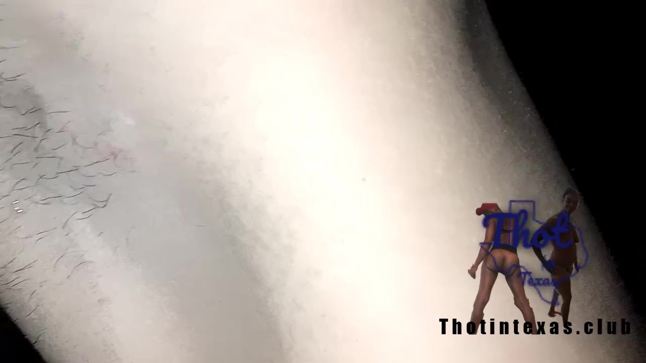 Thot in Texas Thin thot skinny bath butt unicorn bathing bbc creampie white