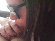 Сводная сестра делает глубокий миньет и глотает сперму 4/16