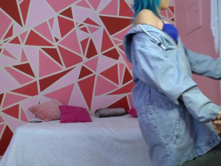 She Wanted in her Ass - Brazilian Amateur Teen Cherry Adams Asking for Anal