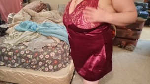 BBW in burgandy lingerie squeezing huge natural 38 jj tits
