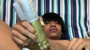 Play with that fat pussy