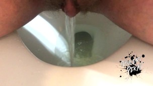 FTM Taking a Piss