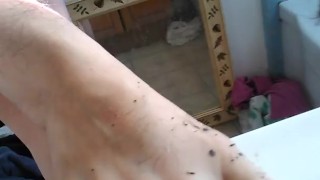 Foot Play CUSTOM Videos Available! DIRT COVERED Hairy Girl Toes ...