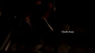 Giselle en la escalera