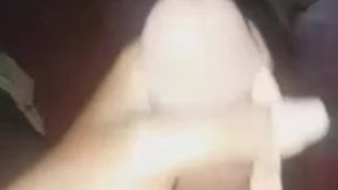 Lonely Handjob කම්මැලිකමට අතේ ගැසීම 