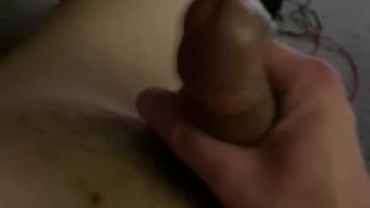 Spun friend gets a hand - Free Sex Video - RedTube