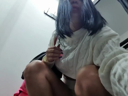 I get naughty in the Mall's dressing room and squirt in everywhere