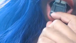 giantess finds a truck