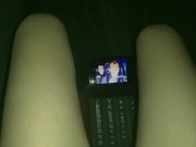 Малышка мастурбирует вовремя просмотра мультиков - Screenshot 3 of 16 - Masturbate