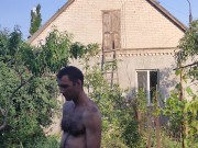 The day was hot, i in the garden. 2/16