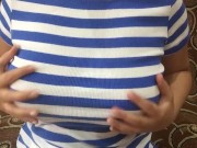 Милана показала груди 1/16