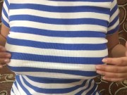 Милана показала груди