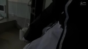 可愛いコスプレイヤー　ご奉仕　上に跨り腰が止まりませ