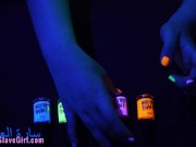 Relaxing & Chill Hand - Fingernail Painting 7/16