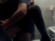 СЕКС В ТУАЛЕТЕ - ОН МЕНЯ ТРАХАЕТ И КОНЧАЕТ 3/16