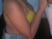 NOVINHA FEZ UM BOQUETE E RECEBEU UMA GOZADA NA BOCA 4/16