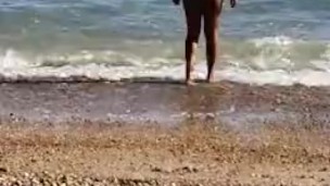BEACH CANDID - Beautiful THICK BOOTY Latina in a Micro BIKINI 