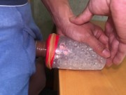 【高画質4Ｋ】○変態が気持ちいいオナホで腰フリオナニー