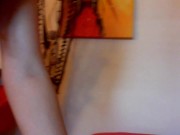 Nicoletta gioca con questi grandi palloncini fino a venire in un fantastico orgasmo 7/16