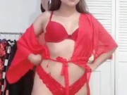 Masturba hasta correrse 1/16