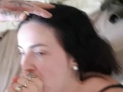 Baise rapide pendant un repas de famille 16/16